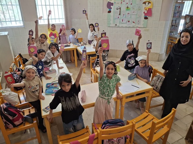 گرامیداشت روز ملی ادبیات کودک و نوجوان در مراکز ۹ اصفهان و گزو برخوار