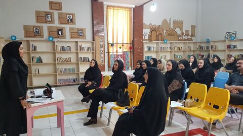 نشست مربیان کارگاهی