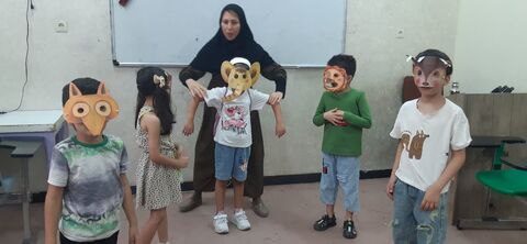 بزرگداشت مهدی آذریزدی و روزملی ادبیات کودک و نوجوان در مراکز کانون هرمزگان