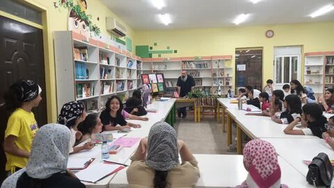 بزرگداشت مهدی آذریزدی و روزملی ادبیات کودک و نوجوان در مراکز کانون هرمزگان