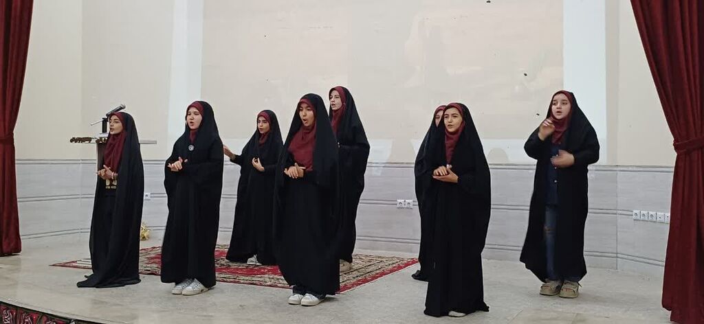 مکتب عاشورا یک مدرسه تربیتی برای کودکان و نوجوانان است