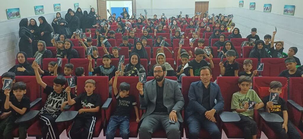 مکتب عاشورا یک مدرسه تربیتی برای کودکان و نوجوانان است