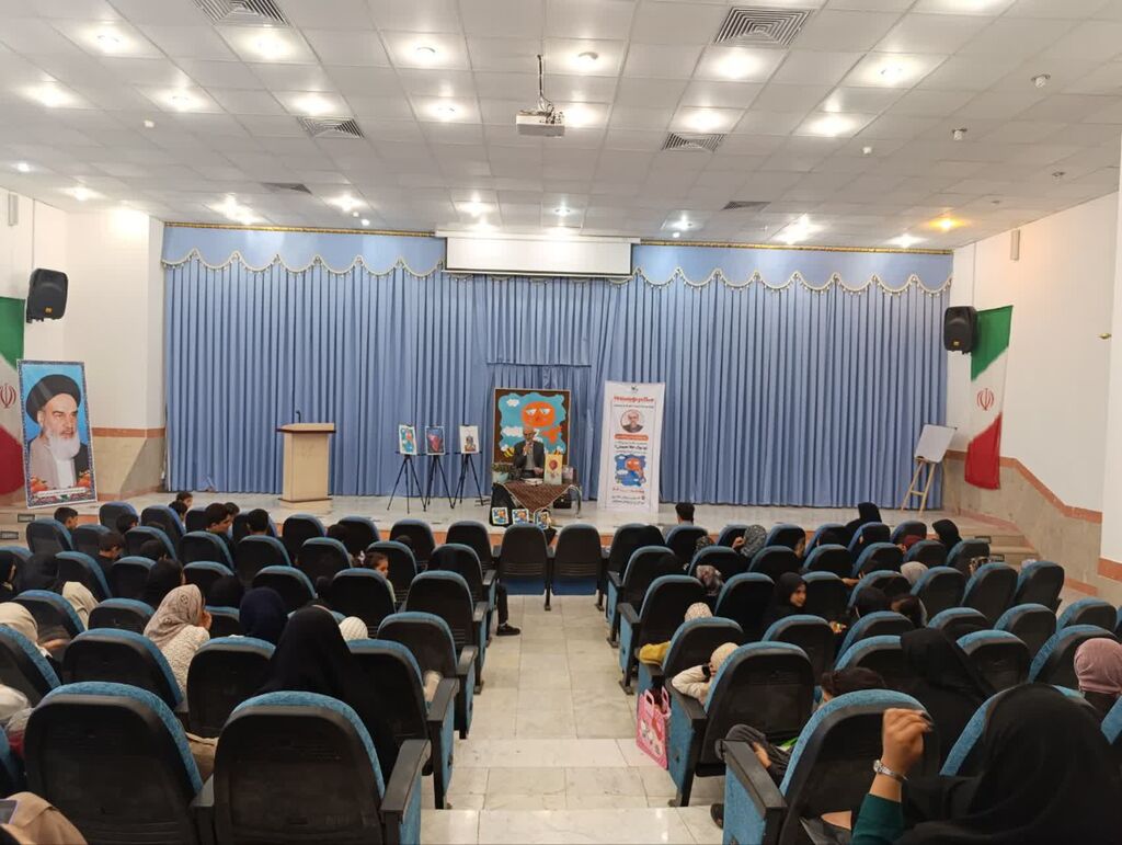 " تو نوک طلا هستی" به همراه نویسنده مهمان کودکان سرایانی شد