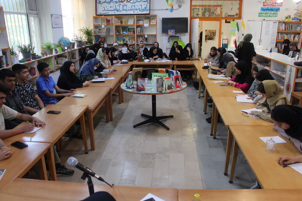 بزرگداشت روز ملی ادبیات کودک و نوجوان در مرکز  شماره ۱ کانون تبریز