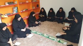 مراسم پرفیض زیارت عاشورا در نمازخانه اداره‌کل کانون کرمانشاه