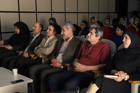 روز ادبیات کودک و نوجوان_مرکزی