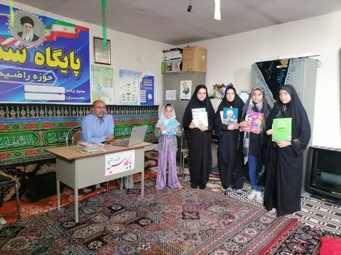 فعالیت مراکز سیار کانون استان آذربایجان غربی در فصل تابستان