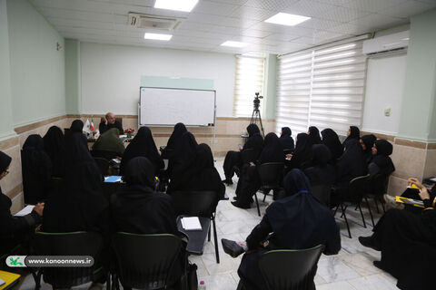 برگزاری کارگاه‌های آموزشی در مرکز تربیت مربی کودک و نوجوان کانون