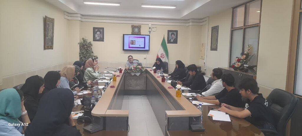 برگزاری نخستین نشست «چهارفصل شاعری»