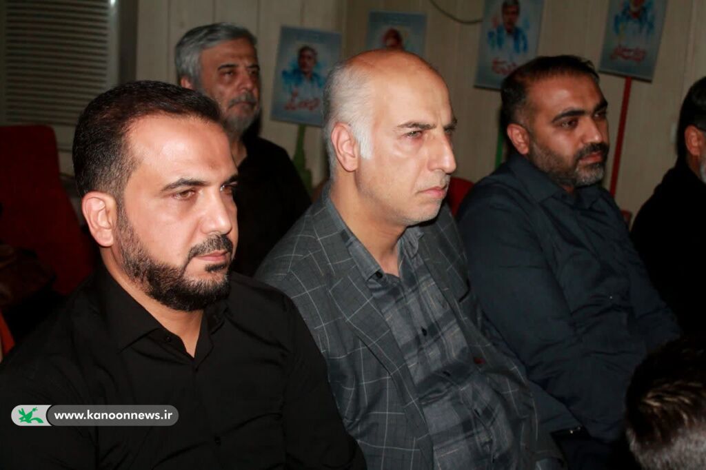 بازدید نماینده مجلس و مسئولان استانی از سوگواره هنری «عاشورا به روایت نسل نو» در اهواز