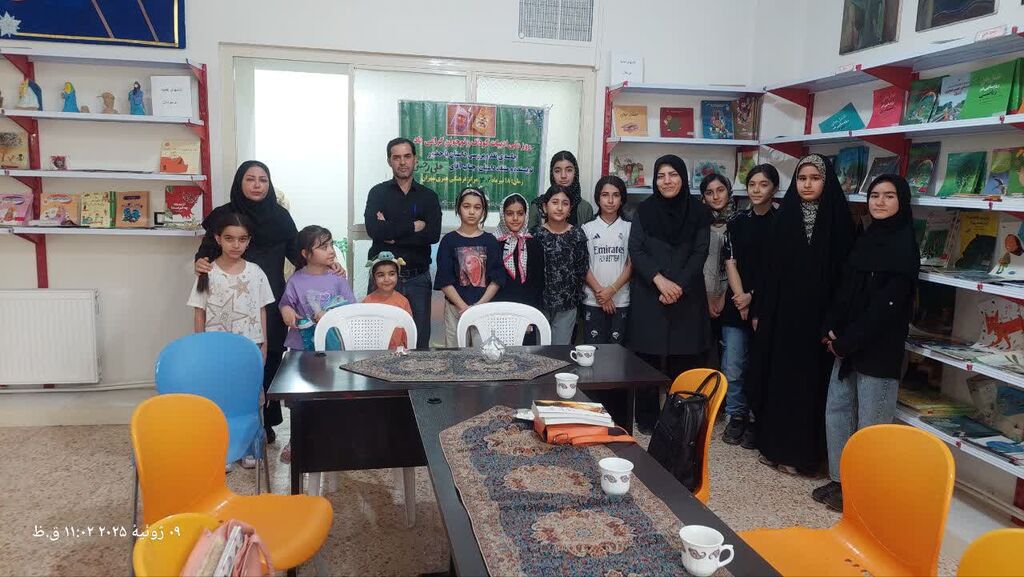 بزرگداشت روزادبیات کودک ونوجوان در کانون استان ایلام 