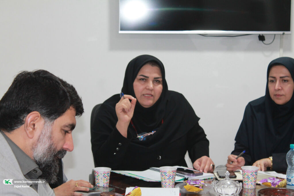 جلسه شورای فرهنگی کانون پرورش فکری خوزستان