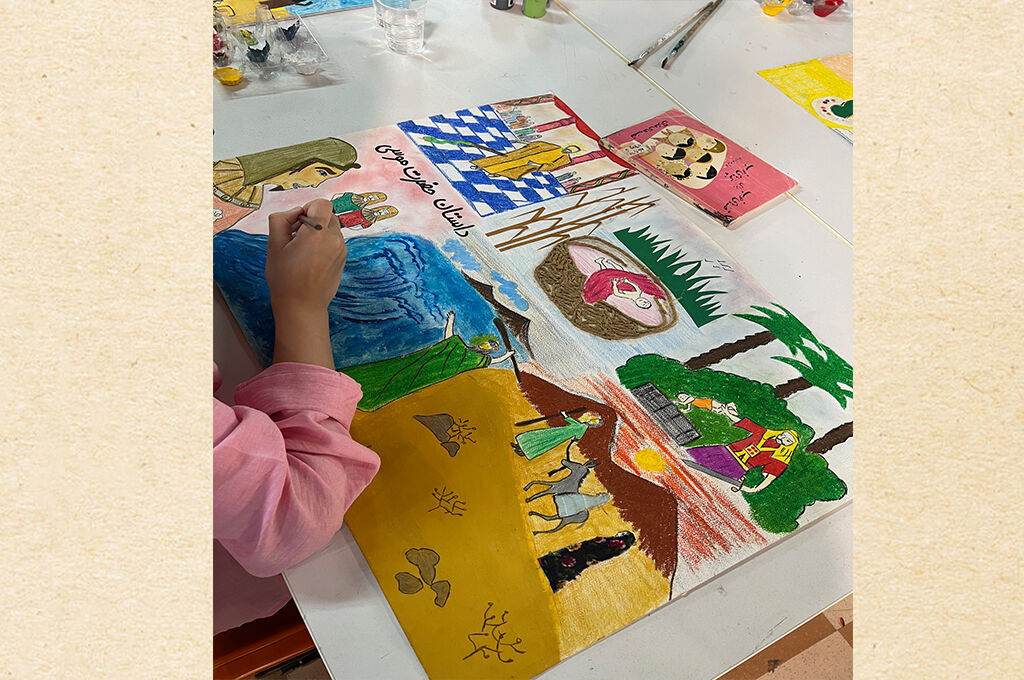 اعضای کانون انزلی  با «رنگ و قلم»  به استقبال آثار مهدی آذریزدی رفتند