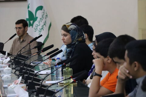 نشست ادبی
