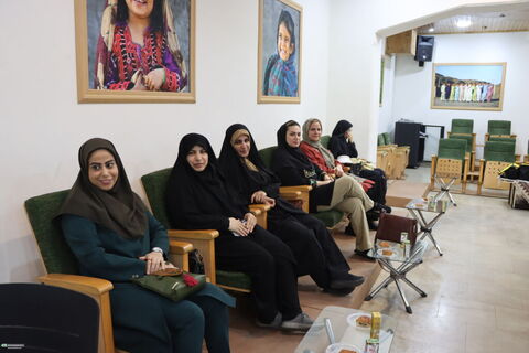 نشست ادبی