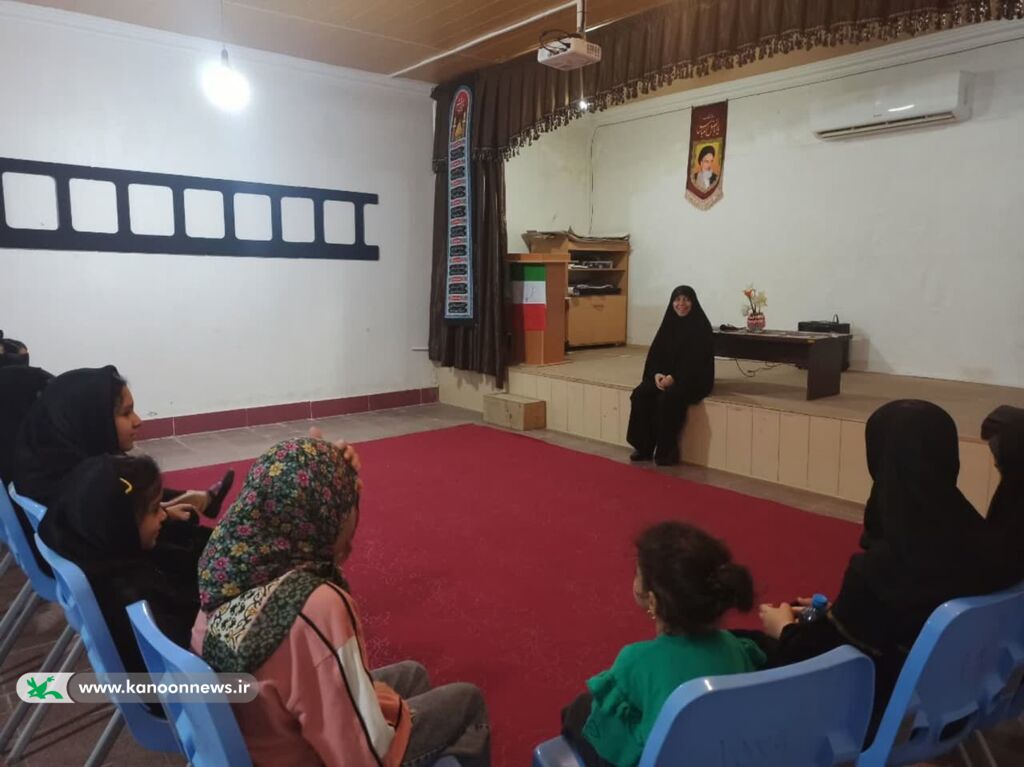 ترویج فرهنگ عفاف، حجاب و صیانت از حریم خانواده در کانون آزادشهر
