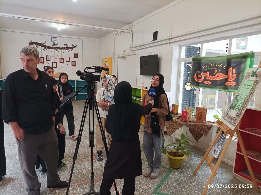 برگزاری ویژه برنامه "لبخند ادبیات به کودک و نوجوان" در مراکز کانون همدان