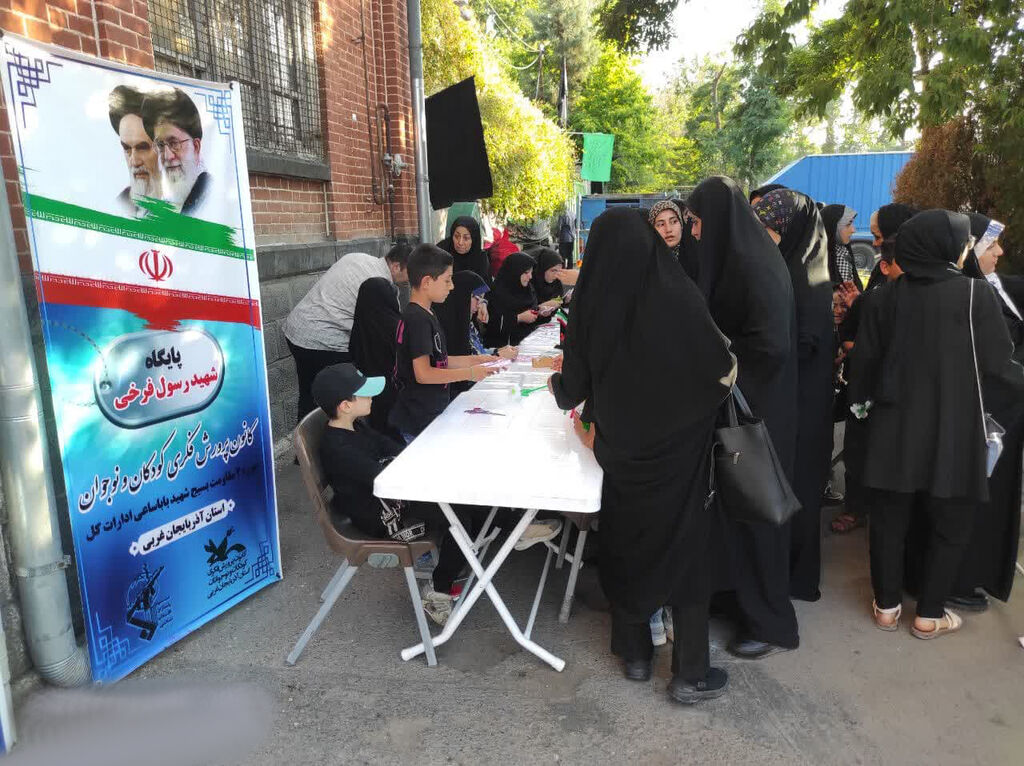 غرفه کودک و نوجوان؛ روایت عشق و معرفت عاشورایی از زبان نسل آینده