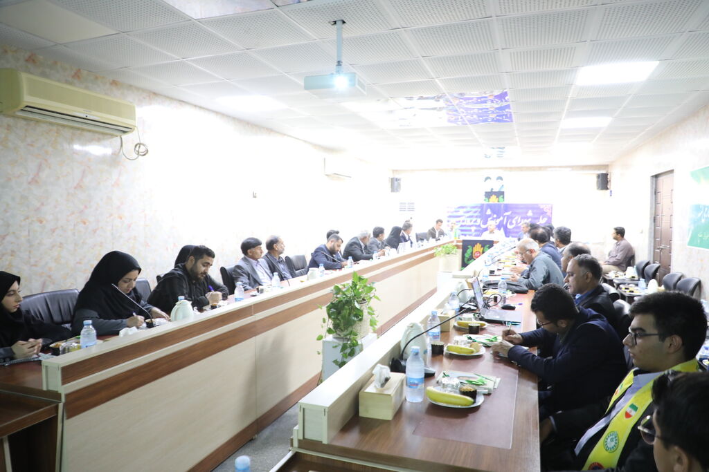 استاندار هرمزگان معین کانون هرمزگان شد/ کانون باید از محدودیت خارج شود