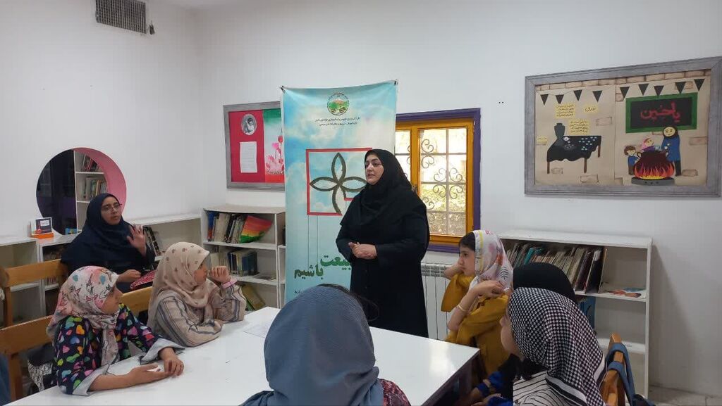 مسابقه عکاسی «یک قاب سبز» با حضور همیاران طبیعت در مرکز شماره ۵ مشهد