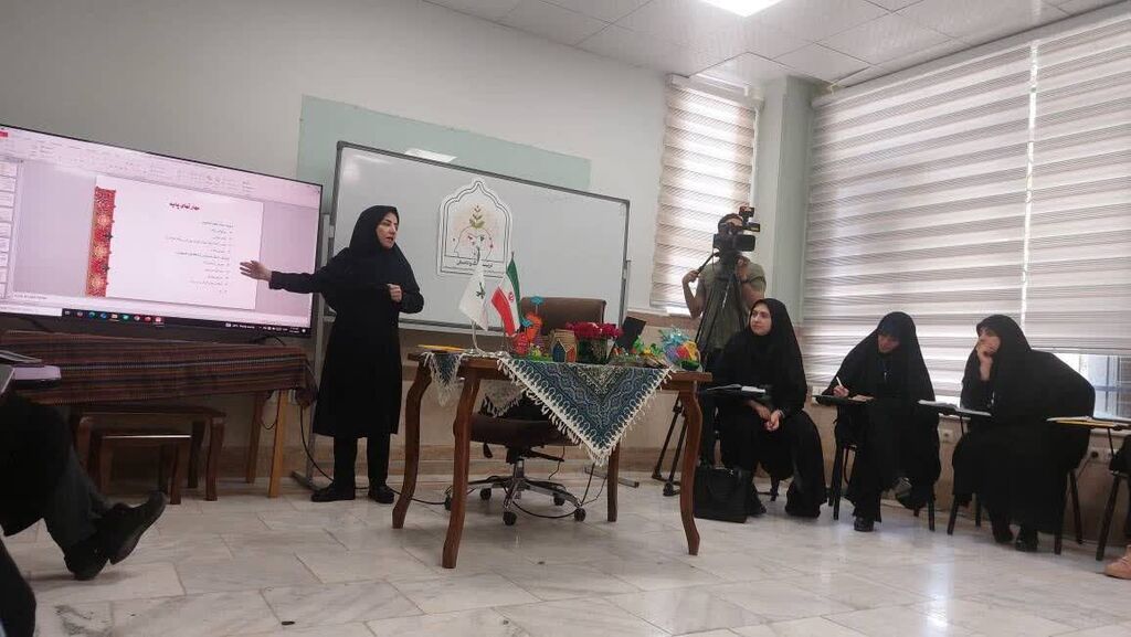حضور مربی استان کرمانشاه در اولین دوره تربیت مربی کشور