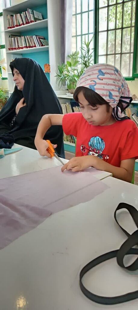 کارگاه «عروسکهای بهشتی» در مرکز فرهنگی چناران