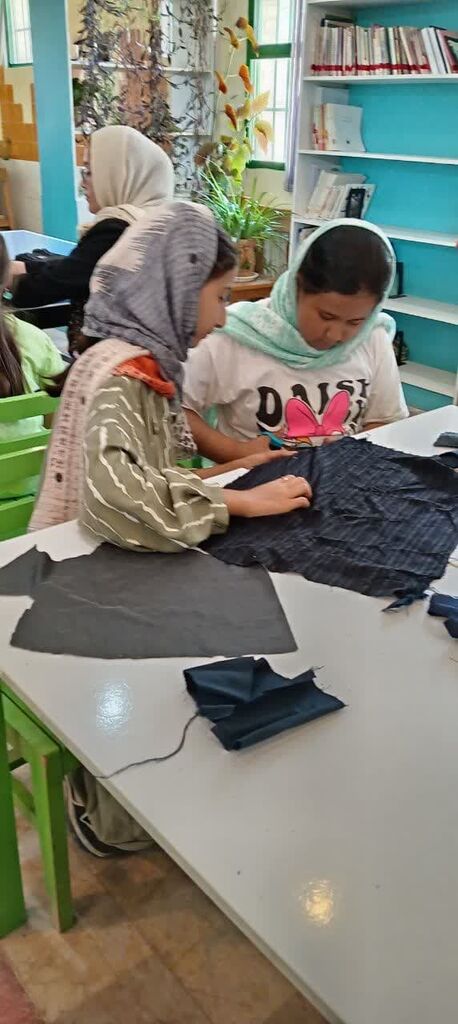 کارگاه «عروسکهای بهشتی» در مرکز فرهنگی چناران