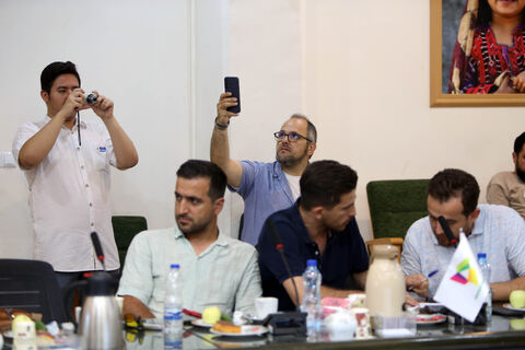 نشست هم‌اندیشی تولیدکنندگان و فعالان صنعت اسباب‌بازی