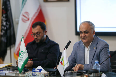 نشست هم‌اندیشی تولیدکنندگان و فعالان صنعت اسباب‌بازی