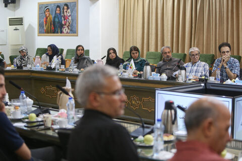 نشست هم‌اندیشی تولیدکنندگان و فعالان صنعت اسباب‌بازی