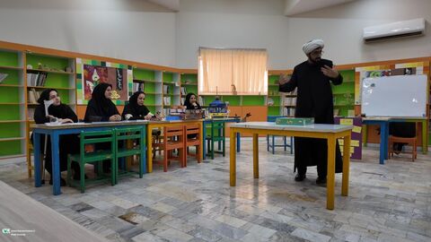 دوره بازی های فکری برای مربیان مراکز فرهنگی هنری کانون استان قم