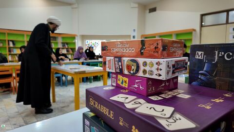 دوره بازی های فکری برای مربیان مراکز فرهنگی هنری کانون استان قم