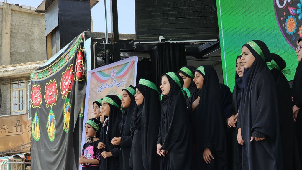 سفر به اندیشههای عاشورایی با تماشاخانه سیار در چیتاب و کریک