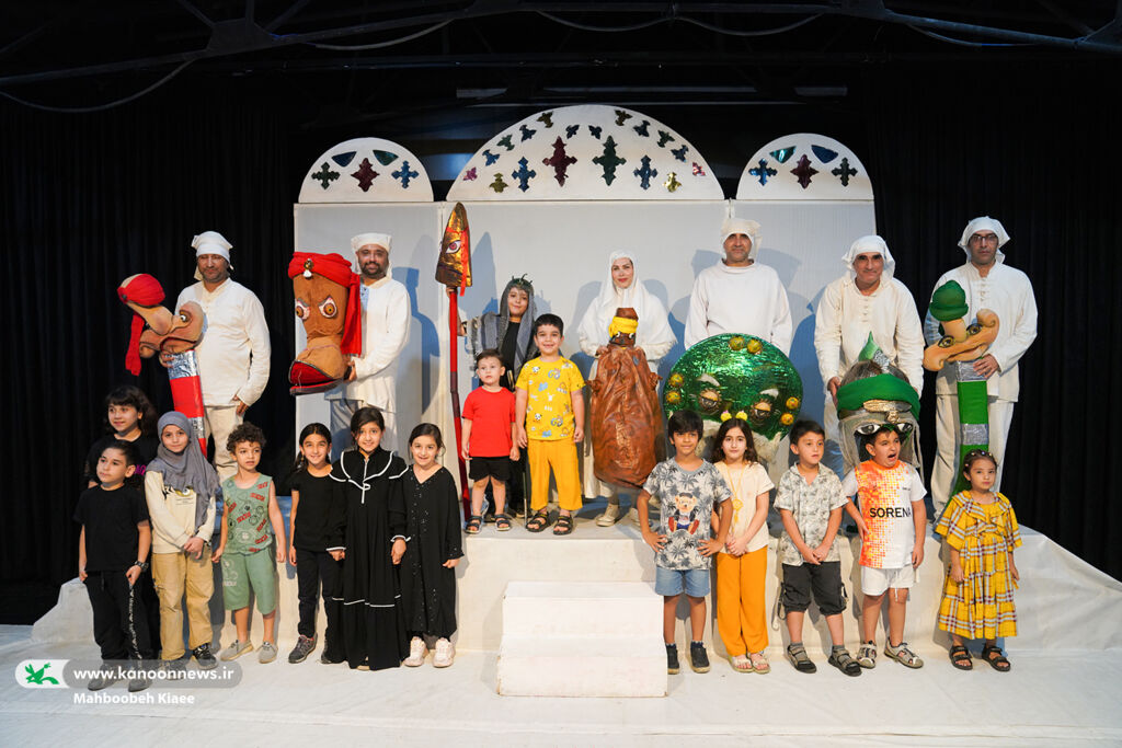 اجرای نمایش «اولین بازی» در پیادهروی اربعین