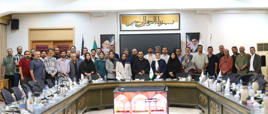 مدیرعامل کانون: برای دوران بحران اسباببازی تولید کنیم