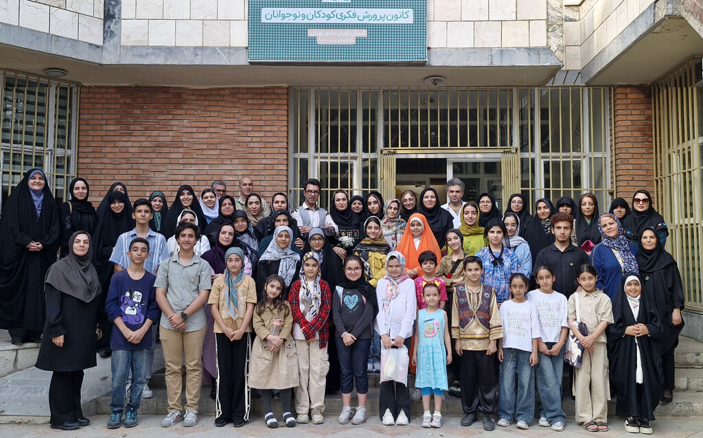 چهارمین دورهمی قصه گویی استان تهران