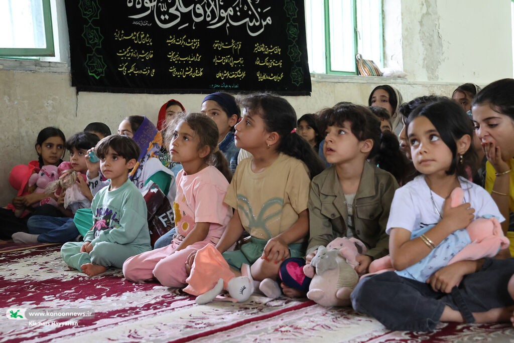 اعضای کانون در روستاهای چهارمحال و بختیاری، صاحب تئاتر عروسکی شدند