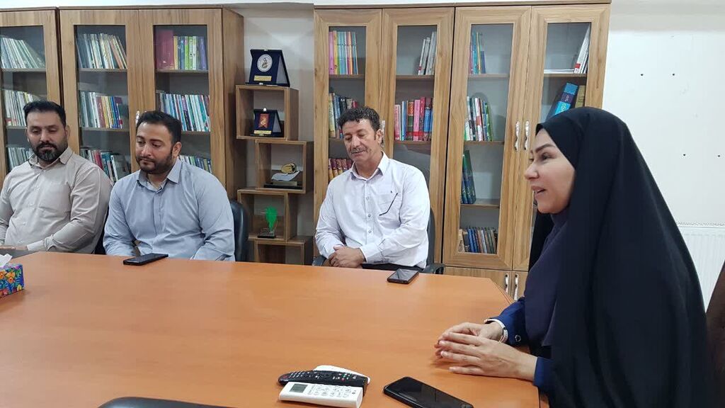 نشست کانون کرمانشاه با رابط فرهنگی دبیرخانه کانون‌های مساجد استان و مدیر کمیته فرهنگی بیلوار