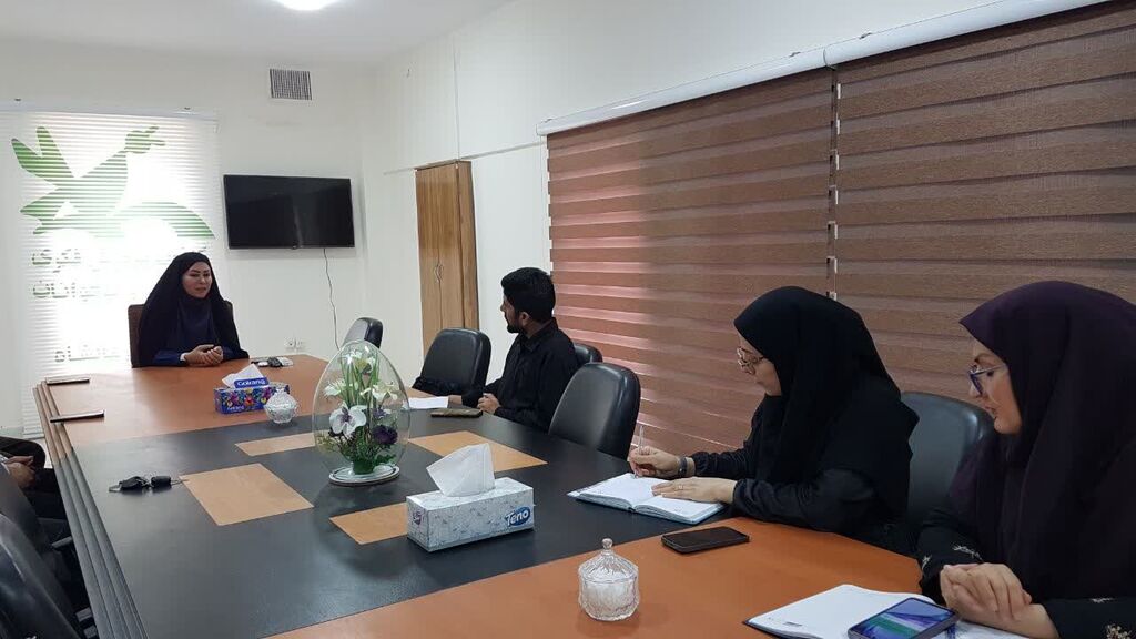 نشست کانون کرمانشاه با رابط فرهنگی دبیرخانه کانونهای مساجد استان و مدیر کمیته فرهنگی بیلوار