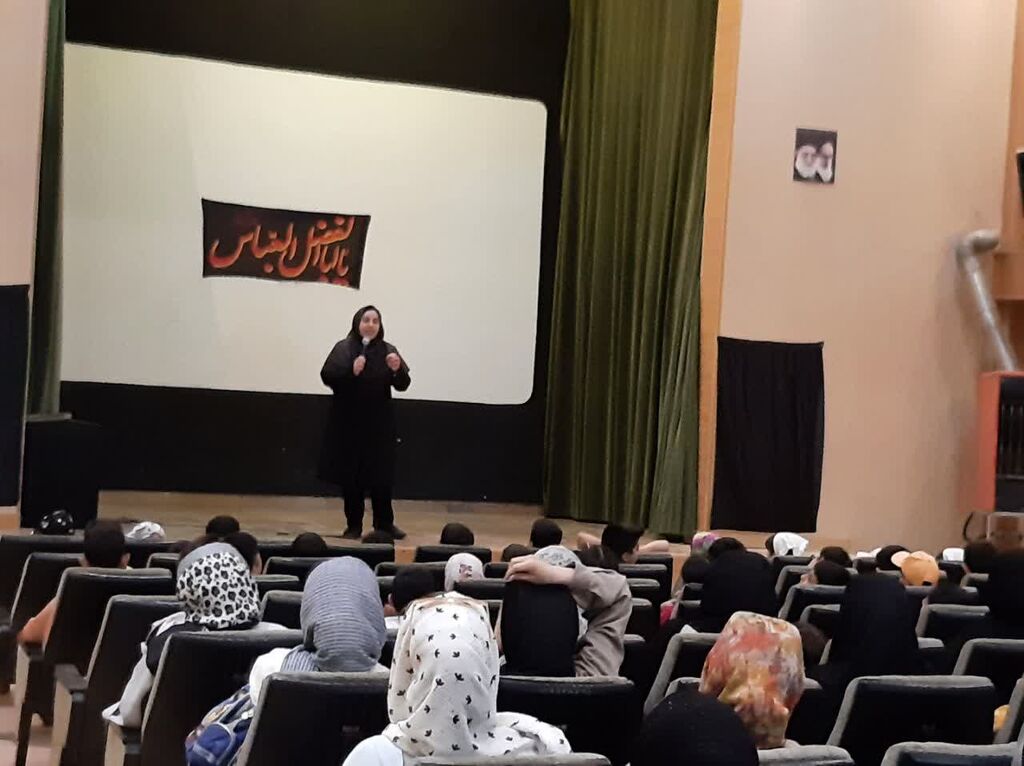 ادامه برنامههای مادر و فرزندی در کانون البرز