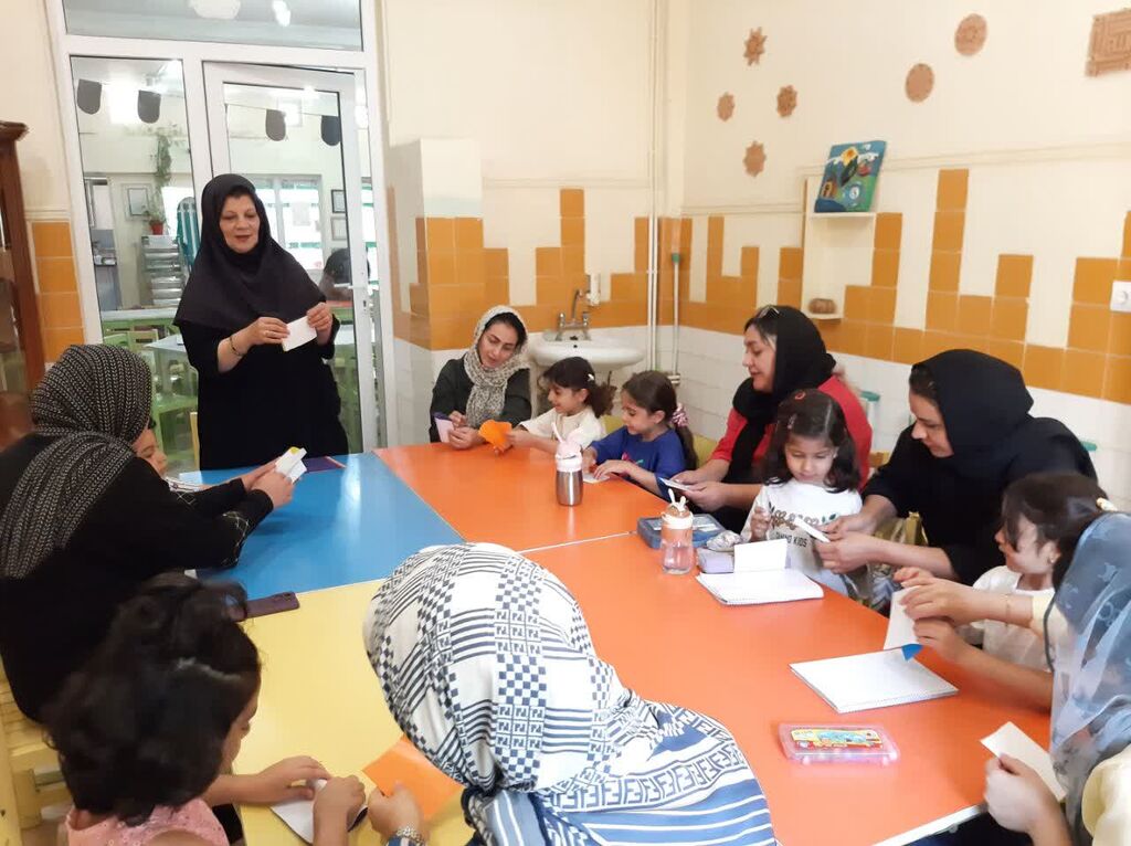 ادامه برنامه‌های مادر و فرزندی در کانون البرز