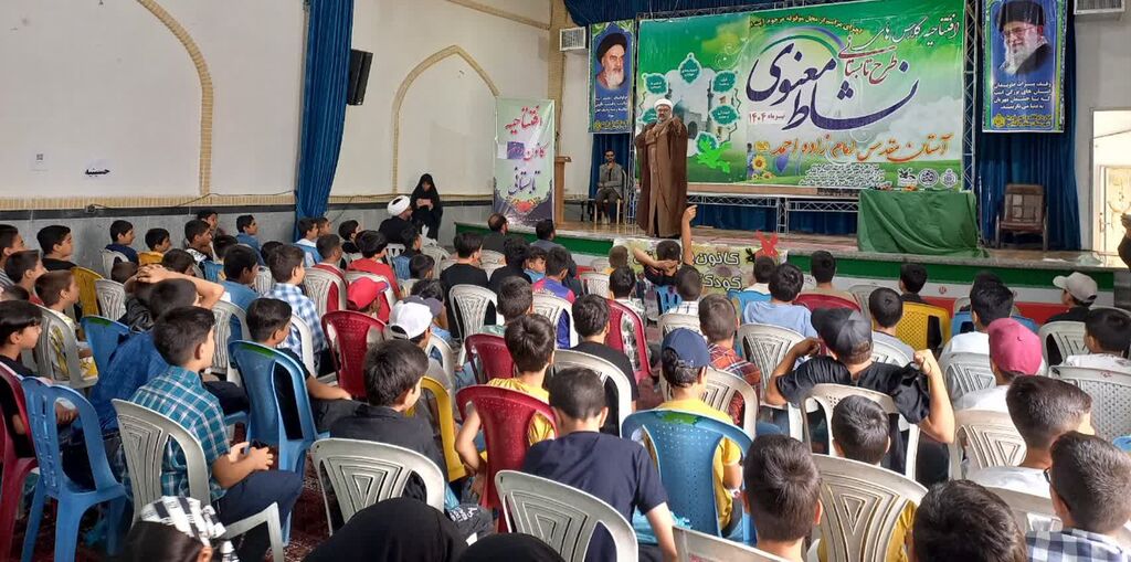 "تجمع نشاط معنوی" با حضور روحانی شبکه پویا در سنقر