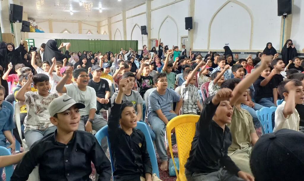 "تجمع نشاط معنوی" با حضور روحانی شبکه پویا در سنقر