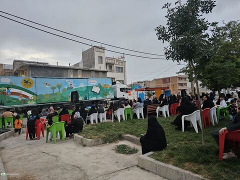 تماشاخانه سیار کانون پرورش فکری کودکان و نوجوانان در مناطق کم برخوردار یاسوج
