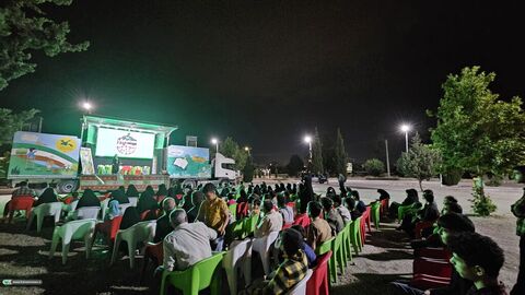 تماشاخانه سیار کانون پرورش فکری کودکان و نوجوانان در مناطق کم برخوردار یاسوج