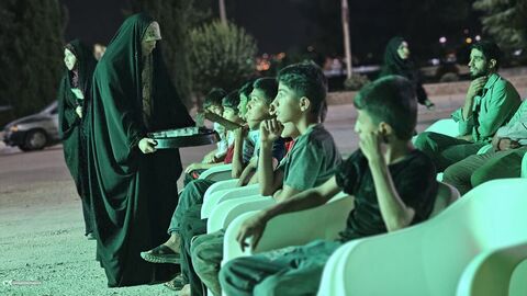 تماشاخانه سیار کانون پرورش فکری کودکان و نوجوانان در مناطق کم برخوردار یاسوج