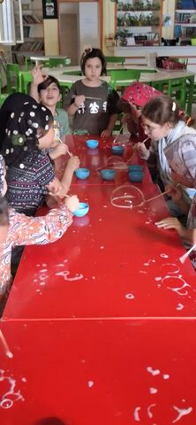 یادگیری همراه با شور و نشاط در کارگاه‌های علمی مرکز فرهنگی شماره 4  مشهد