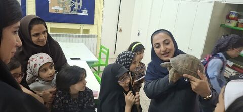 یادگیری همراه با شور و نشاط در کارگاه‌های علمی مرکز فرهنگی شماره 4  مشهد