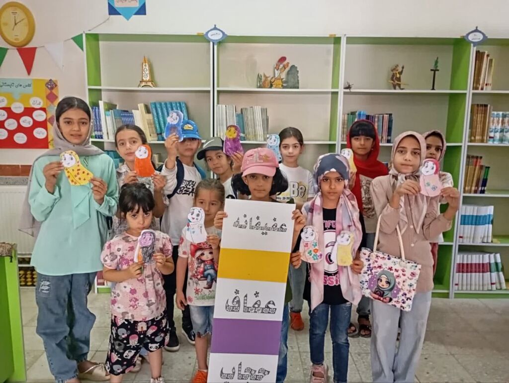 اجرای برنامه عفیفانه در مراکز فرهنگی-هنری کانون همدان