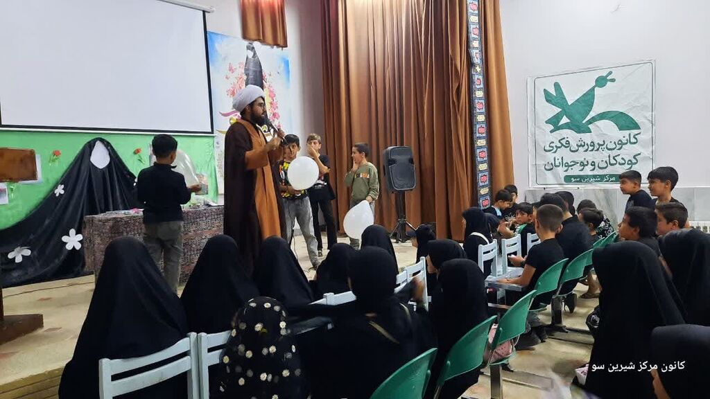 اجرای برنامه عفیفانه در مراکز فرهنگی-هنری کانون همدان